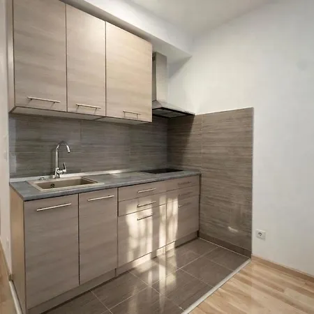 Lumen - Corvin 3 * Budapest